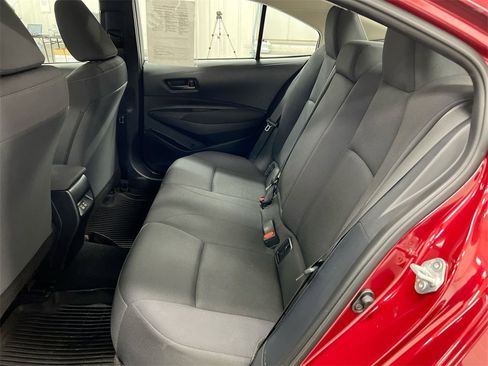 Used 2023 Toyota Corolla LE image 22