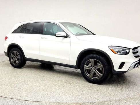 Used 2022 Mercedes-Benz GLC 300 4MATIC image 3