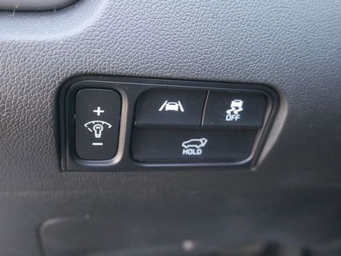 Used 2023 Kia Sorento SX image 23