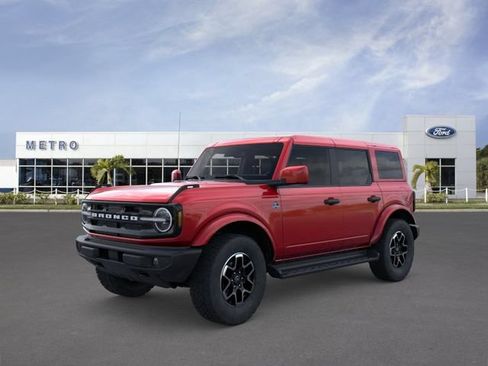 New 2026 Ford Bronco Outer Banks AWD/4WD image 1