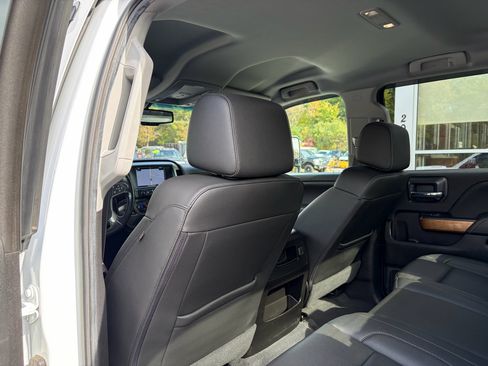 Used 2019 Chevrolet Silverado 2500 LTZ w/ Duramax Plus Package image 45