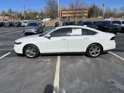 Used 2023 Honda Accord EX-L image 6
