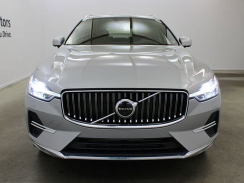 Used 2022 Volvo XC60 T8 Inscription Expression w/ Advanced Package AWD/4WD image 7