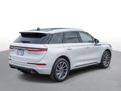 Used 2024 Lincoln Corsair Grand Touring w/ Equipment Group 301A AWD/4WD image 8