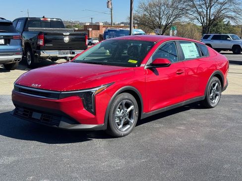 New 2026 Kia K4 LXS image 6