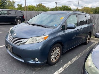 Used 2016 Toyota Sienna XLE