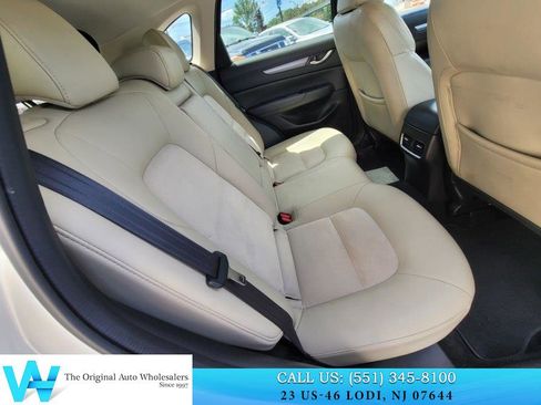 Used 2017 MAZDA CX-5 Touring AWD/4WD image 18