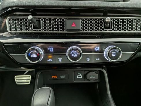 Used 2023 Honda Civic Sport image 19
