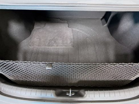 Certified 2025 Hyundai Elantra Sport FWD image 27