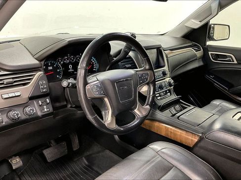 Used 2018 GMC Yukon Denali w/ Denali Ultimate Package AWD/4WD image 16