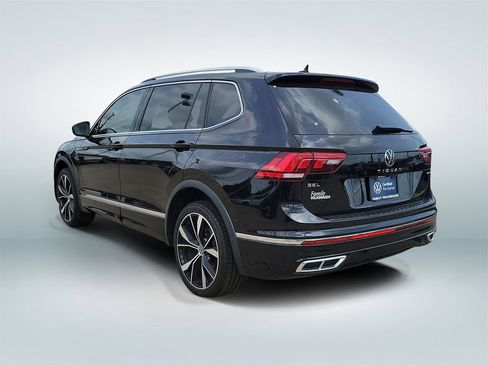 Used 2024 Volkswagen Tiguan SEL R-Line AWD/4WD image 4