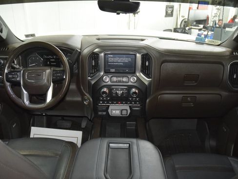 Used 2021 GMC Sierra 2500 Denali w/ Denali Ultimate Package AWD/4WD image 32