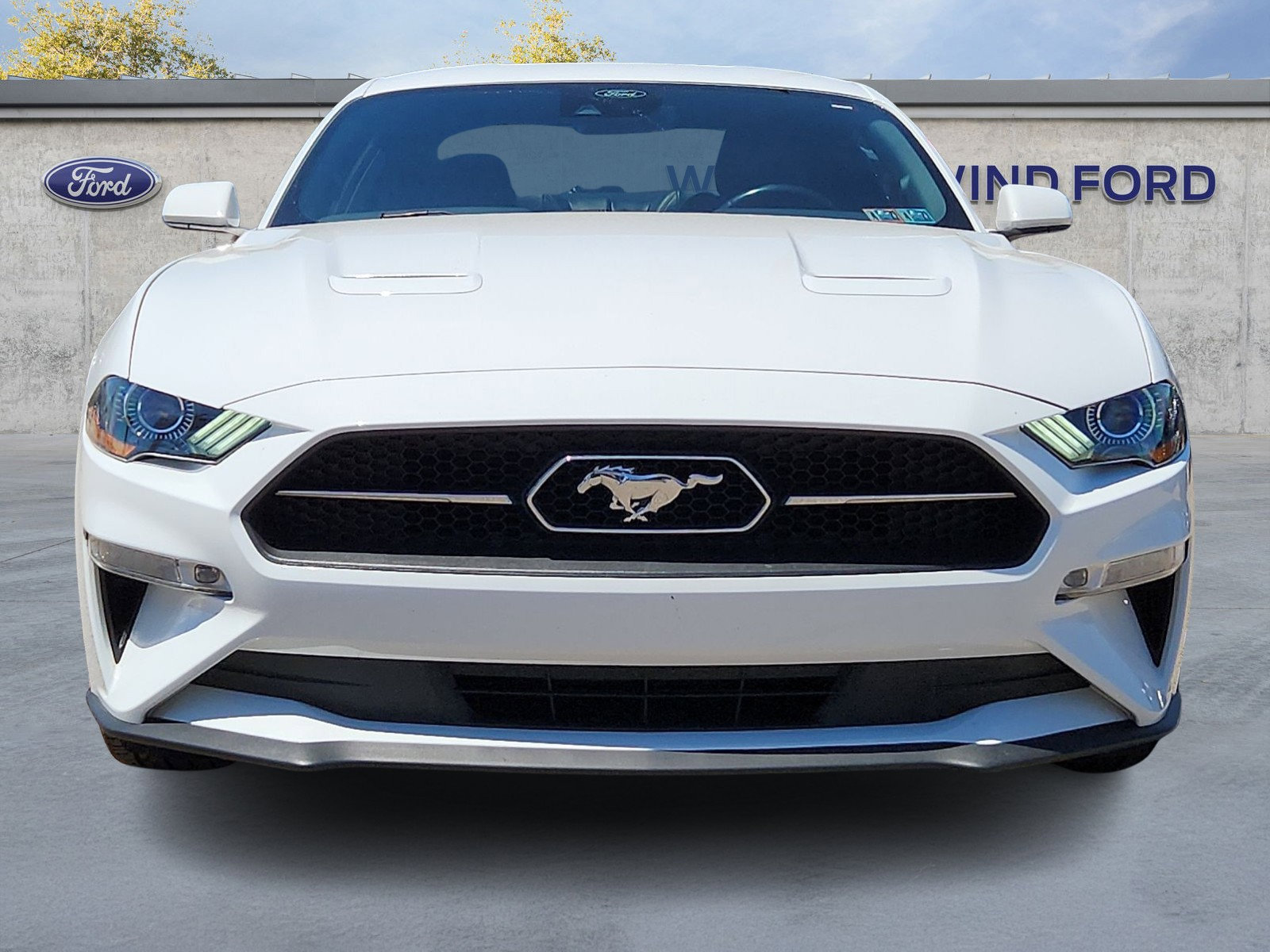 Certified 2021 Ford Mustang Coupe RWD image 2
