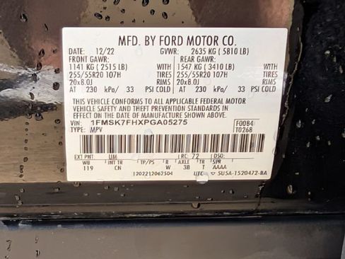 Used 2023 Ford Explorer Limited w/ Equipment Group 301A RWD image 36