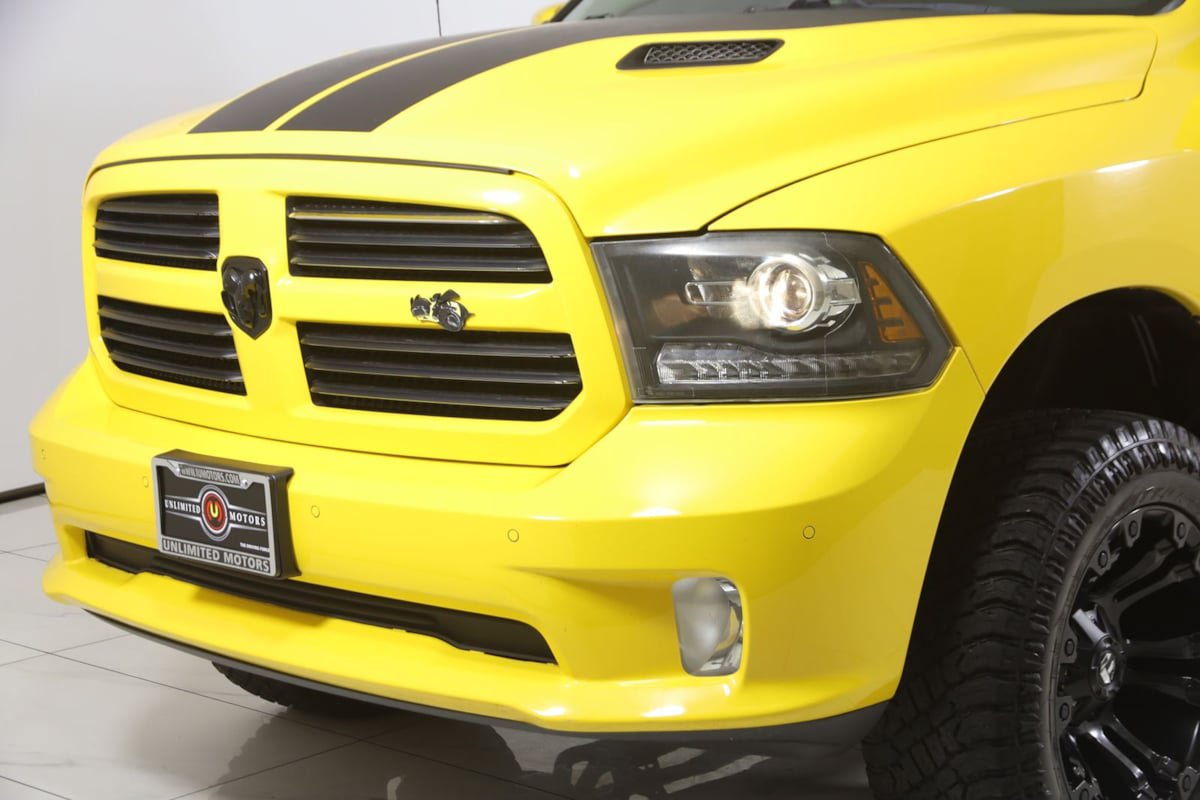 Used 2016 RAM 1500 Sport w/ Stinger Yellow Sport Package AWD/4WD image 46