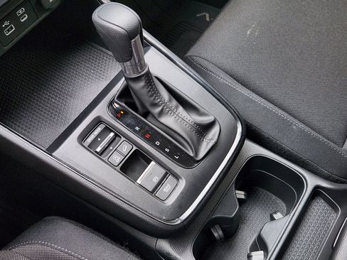 Used 2025 Honda CR-V EX image 16