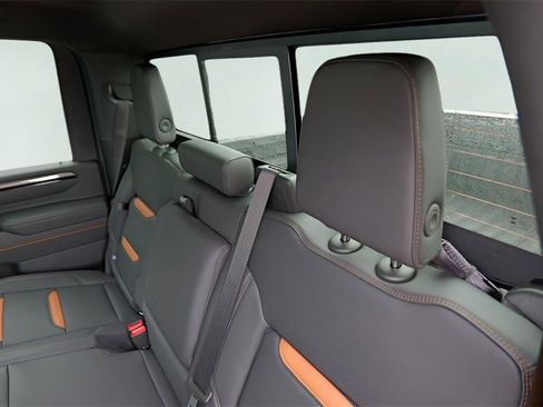 New 2026 GMC Sierra 2500 AT4 w/ AT4 Premium Plus Package image 24