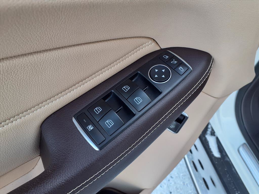 Used 2018 Mercedes-Benz GLE 350 4MATIC image 33