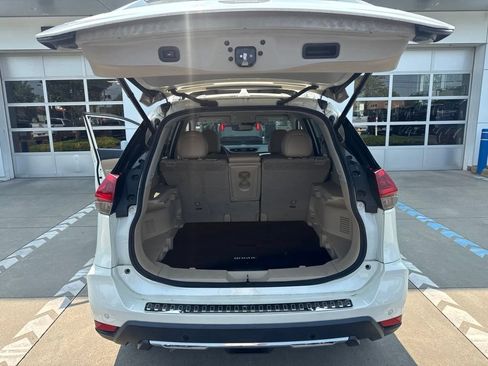 Used 2019 Nissan Rogue SL AWD/4WD image 15