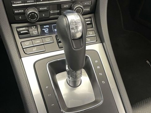 Used 2014 Porsche Cayman S image 27