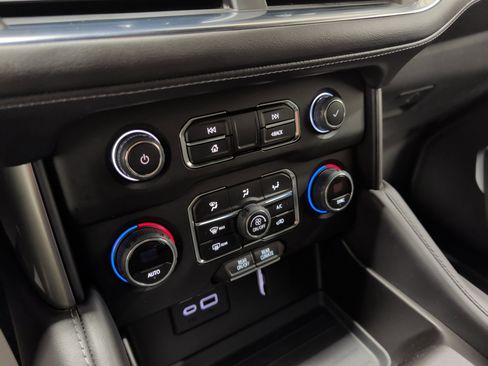 Used 2024 Chevrolet Tahoe LS w/ Driver Alert Package image 18