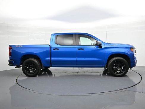 Used 2022 Chevrolet Silverado 1500 Custom image 5
