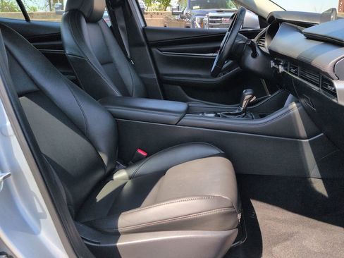 Used 2020 MAZDA MAZDA3 Sedan w/ Select Package FWD image 23