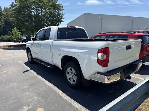 Used 2016 Toyota Tundra SR5 w/ SR5 Upgrade Package RWD image 10