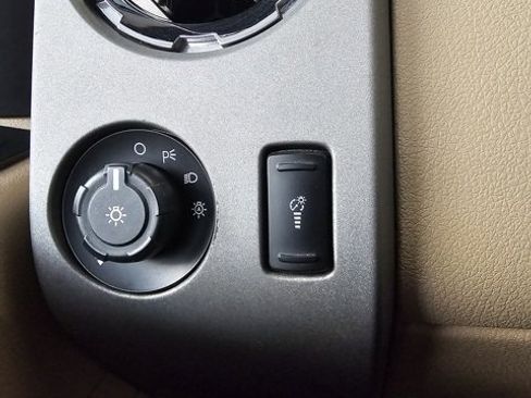 Used 2016 Ford F350 Lariat w/ Lariat Ultimate Package image 30