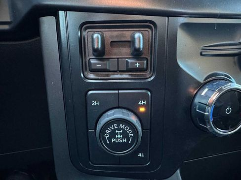 Used 2024 Ford F150 XLT w/ Equipment Group 302A MID image 32