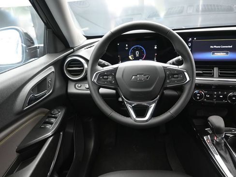 New 2026 Chevrolet Trax ACTIV w/ Driver Confidence Package FWD image 29