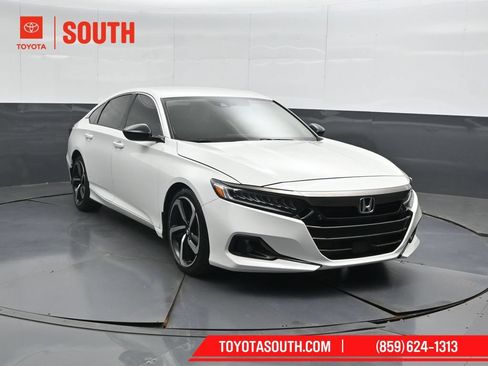 Used 2021 Honda Accord Sport Special Edition image 4