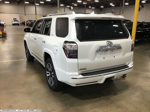 Used 2023 Toyota 4Runner Limited image 4