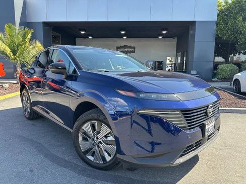 Certified 2025 Nissan Murano SL image 1