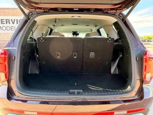 Used 2025 Hyundai Palisade SEL FWD image 18
