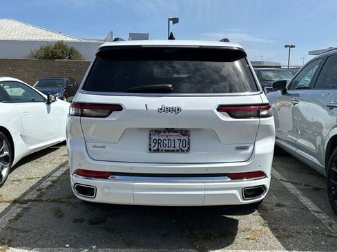 Used 2024 Jeep Grand Cherokee L Overland w/ Advanced Protech Group III AWD/4WD image 7