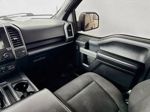 Used 2018 Ford F150 XLT w/ Equipment Group 302A Luxury AWD/4WD image 22