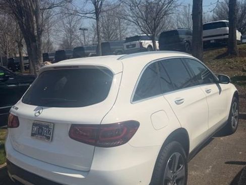 Used 2022 Mercedes-Benz GLC 300 image 3