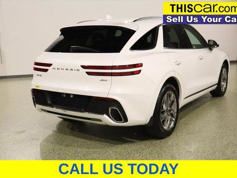 Used 2025 Genesis GV70 2.5T w/ Select Package AWD/4WD image 8
