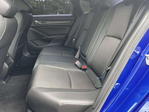 Used 2021 Honda Accord Sport image 14