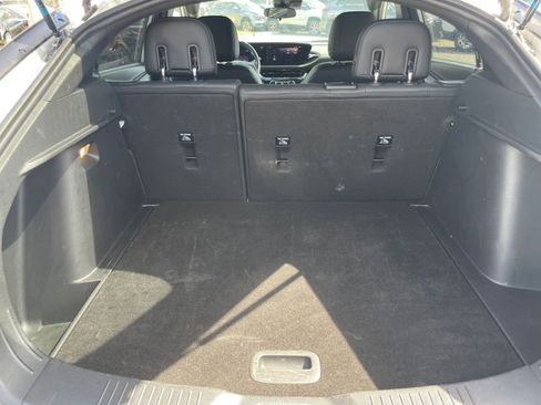 Used 2025 Buick Envista Sport Touring image 29