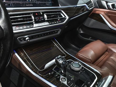 Used 2020 BMW X5 xDrive40i w/ Premium Package image 46