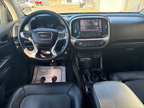 Used 2016 GMC Canyon SLT image 5