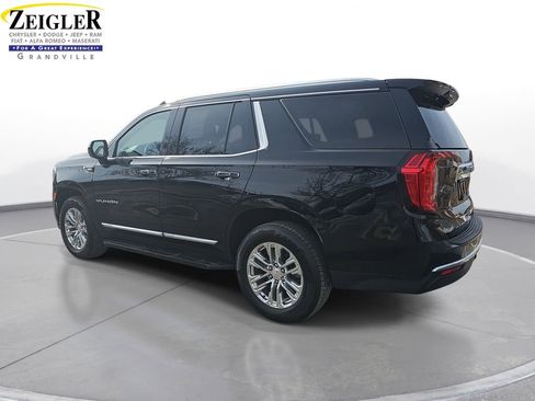 Used 2023 GMC Yukon SLT image 7