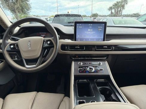 Used 2020 Lincoln Aviator Reserve w/ Equipment Group 202A AWD/4WD image 10