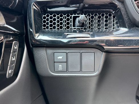 Used 2025 Honda CR-V Sport Touring image 21