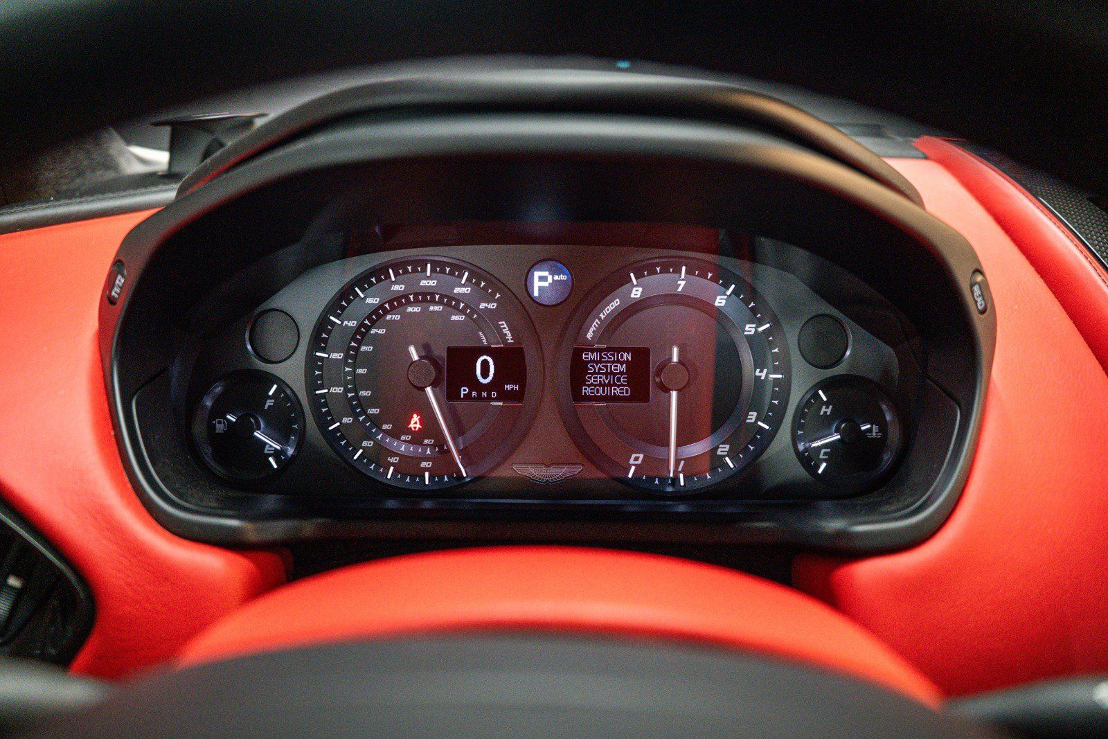Used 2014 Aston Martin Vanquish Coupe RWD image 14
