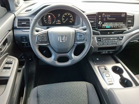 New 2025 Honda Ridgeline Sport image 6
