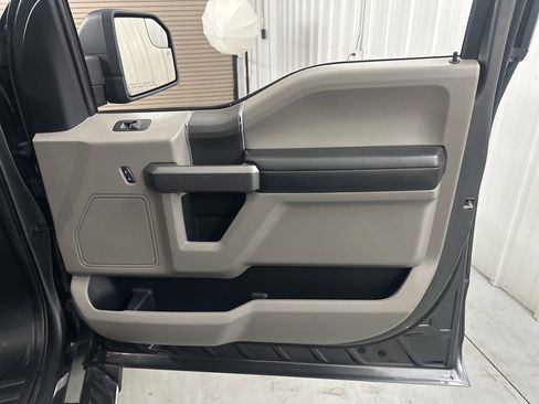 Used 2020 Ford F150 XLT w/ Equipment Group 302A Luxury image 39