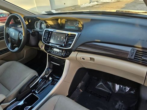 Used 2017 Honda Accord EX-L image 20